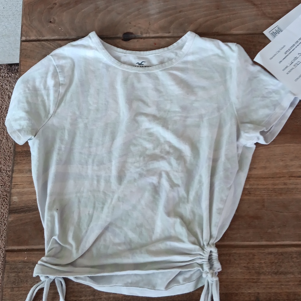 Small Hollister baby tee
